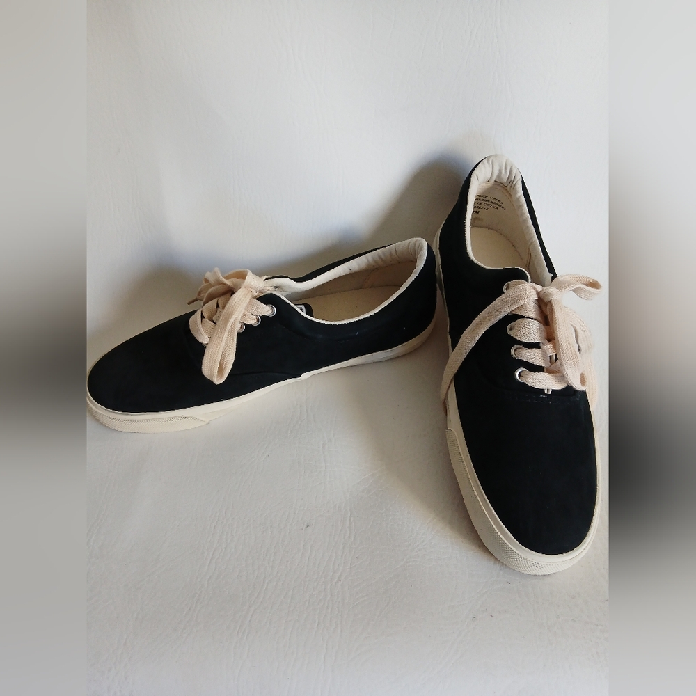 Women's Forenza Black Leather & Cream Lace-Up Sneakers Sz11 NWOB